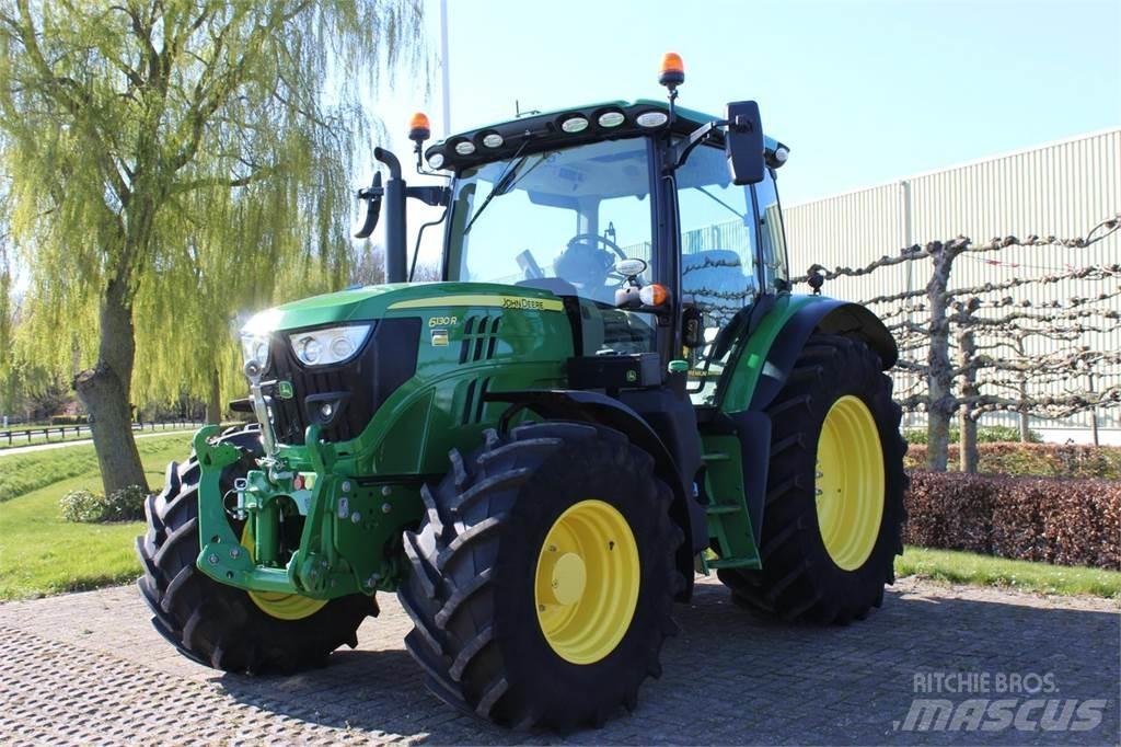 John Deere 6130R Τρακτέρ