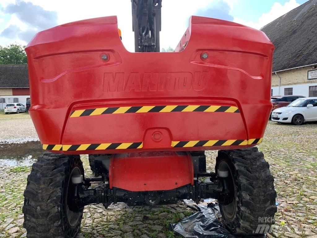 Manitou 220TJ+ Ανυψωτήρες με τηλεσκοπικό βραχίονα