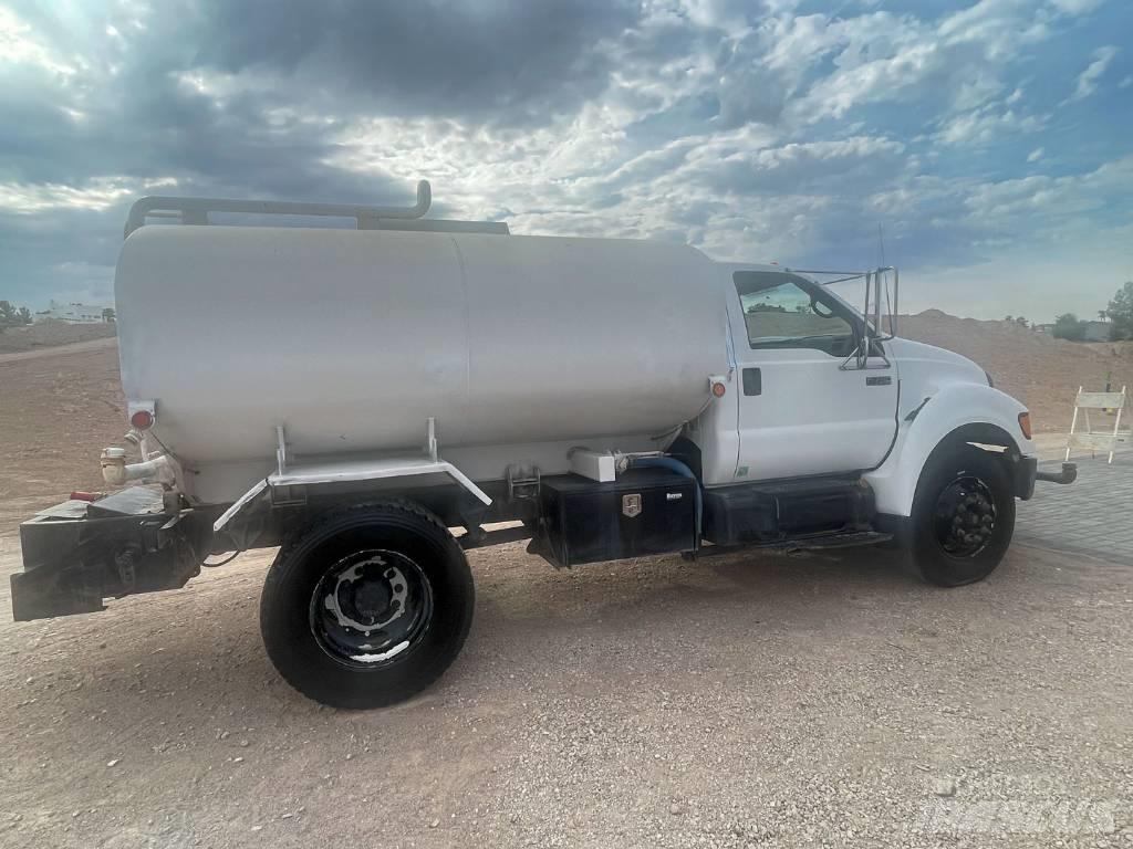 Ford F 750 XLT Βυτία νερού