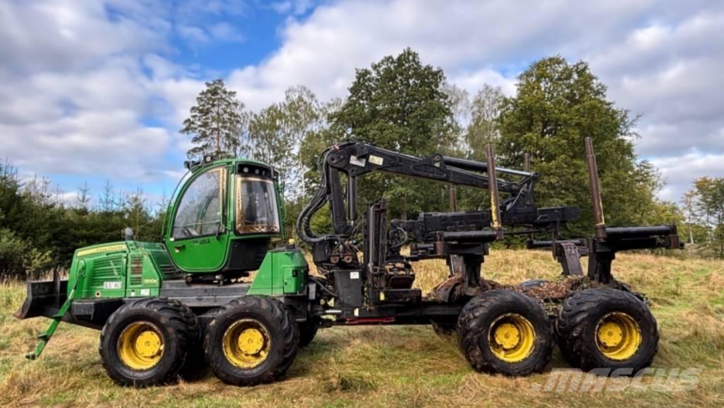 John Deere 1510 E Μεταφορείς ξυλείας