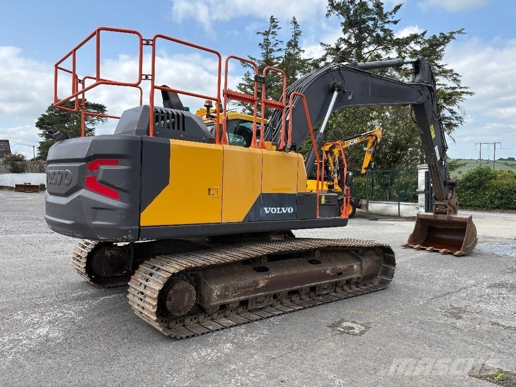 Volvo EC 200 Εκσκαφείς με ερπύστριες