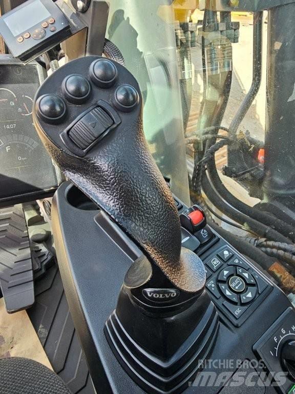 Volvo EC350EL Εκσκαφείς με ερπύστριες