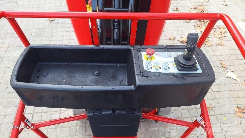 Manitou 100 VJR Ανυψωτήρες με κατακόρυφους πυλώνες
