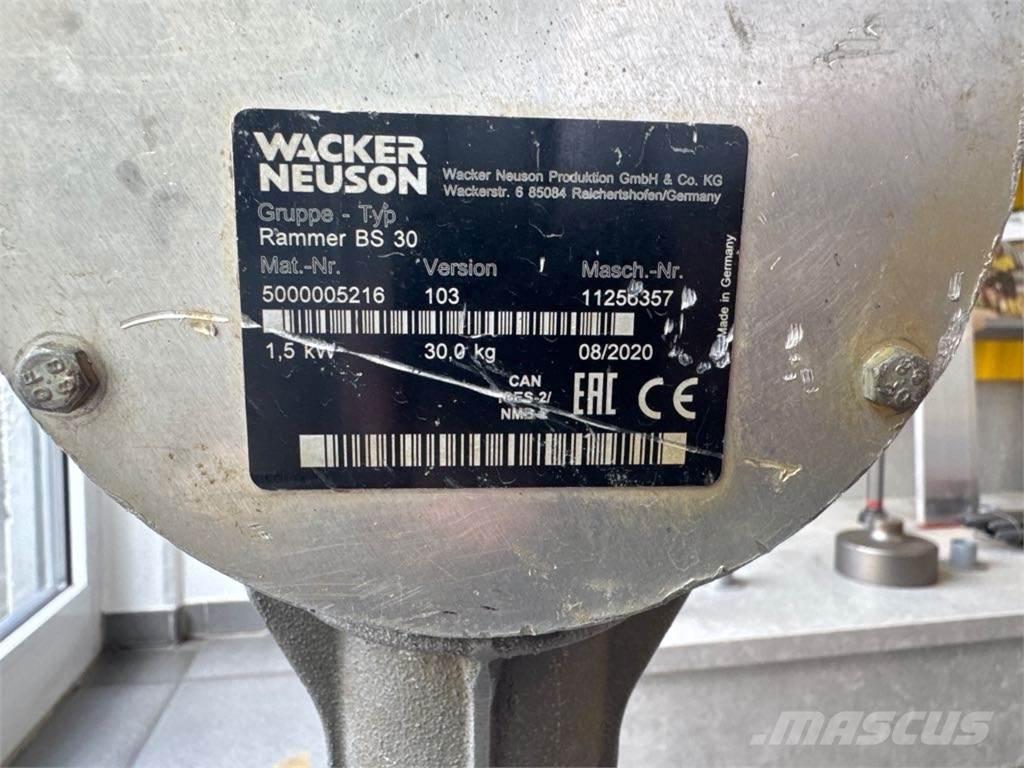 Wacker Neuson BS30 Κόπανοι