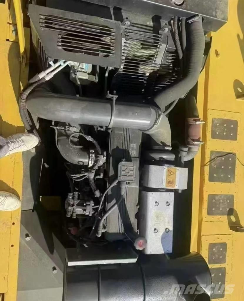 Komatsu PC 350 Εκσκαφείς με ερπύστριες