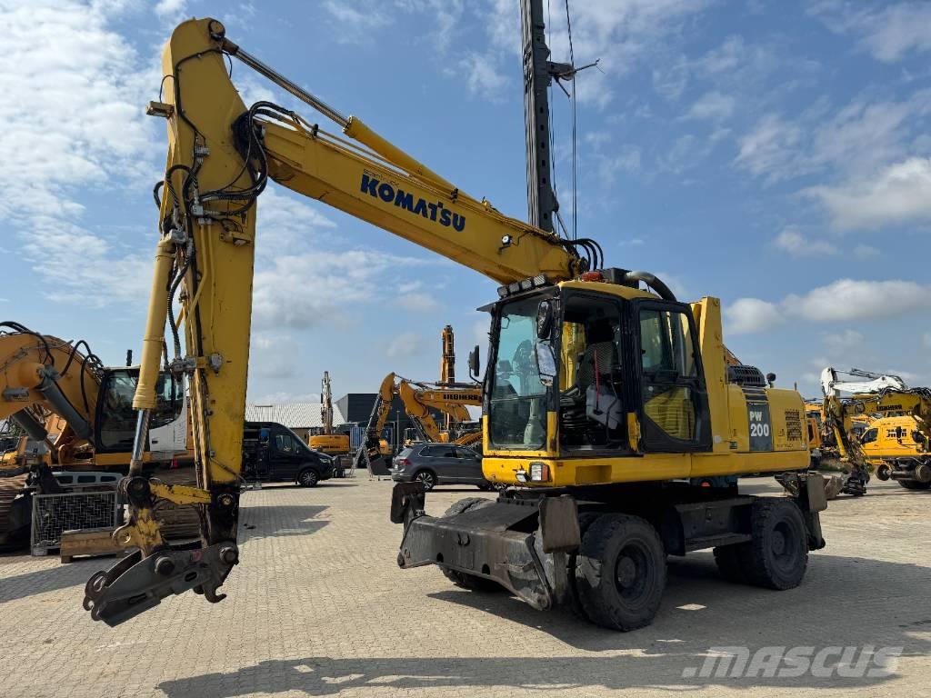 Komatsu PW 200-7 Εκσκαφείς με τροχούς - λάστιχα
