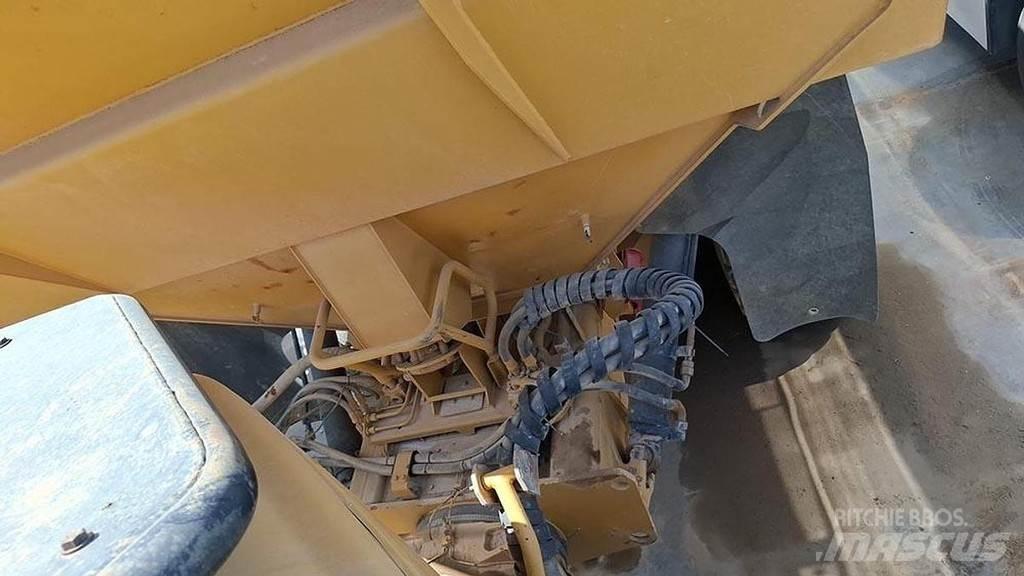CAT 740 Άλλα Φορτηγά