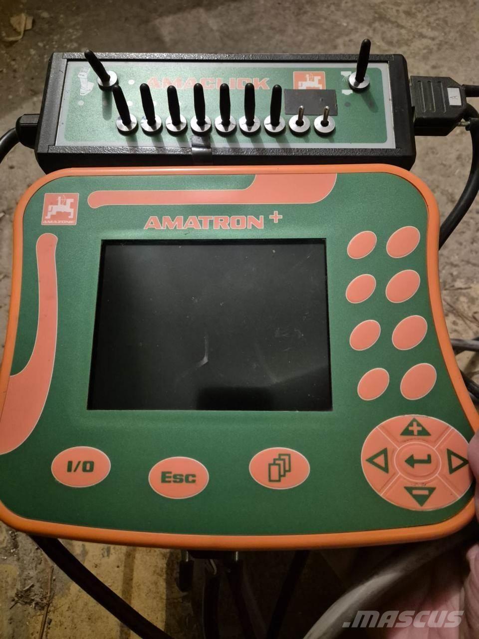 Amazone UX 4200 Ρυμουλκούμενα ψεκαστικά
