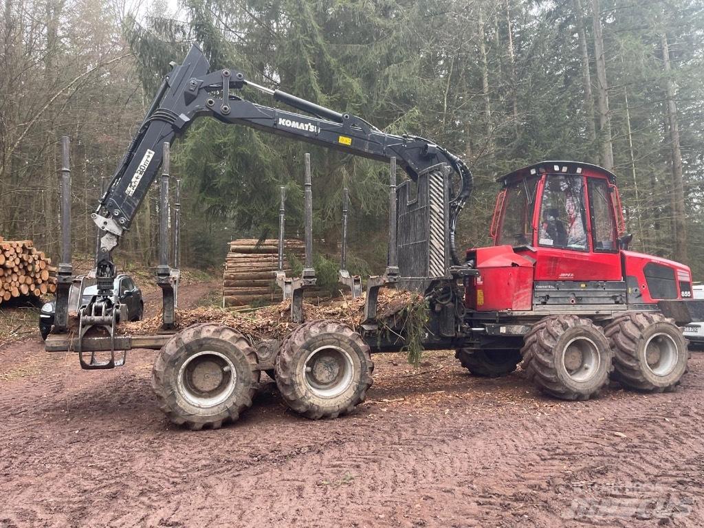 Komatsu 875 Μεταφορείς ξυλείας