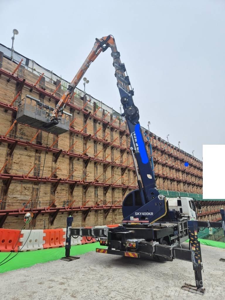 Horyong MR400A Εναέριες πλατφόρμες τοποθετημένες σε φορτηγό