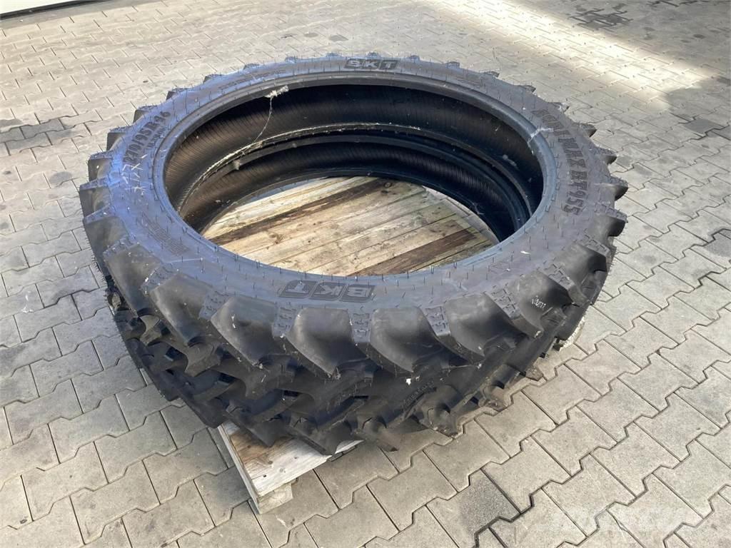 BKT 270/95R46 Ελαστικά και ζάντες