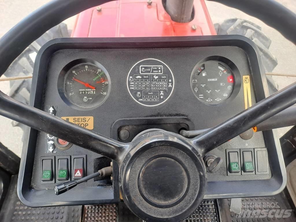 Case IH 685 XL Τρακτέρ