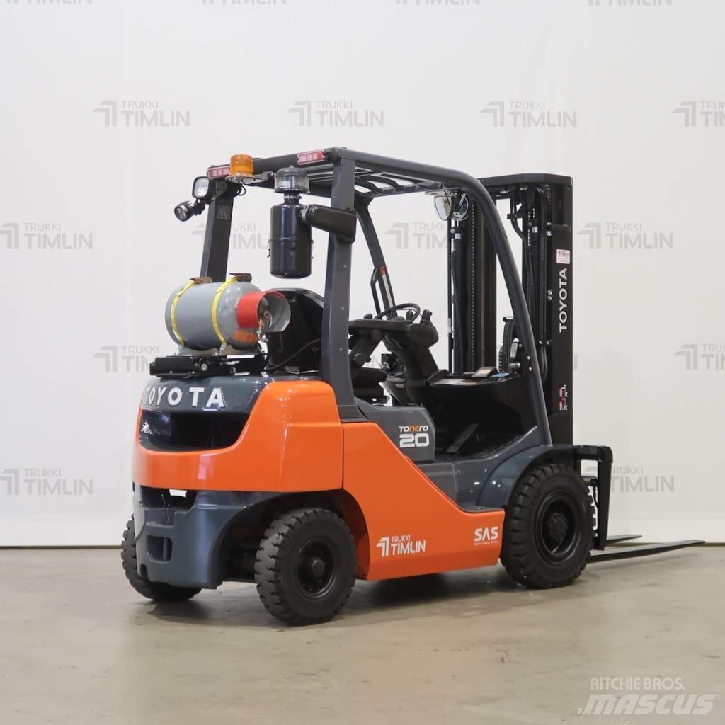 Toyota 02-8FGF20 Περονοφόρα ανυψωτικά κλαρκ με φυσικό αέριο LPG