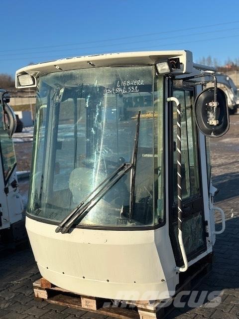 Liebherr L 538 CAB Καμπίνες και εσωτερικό