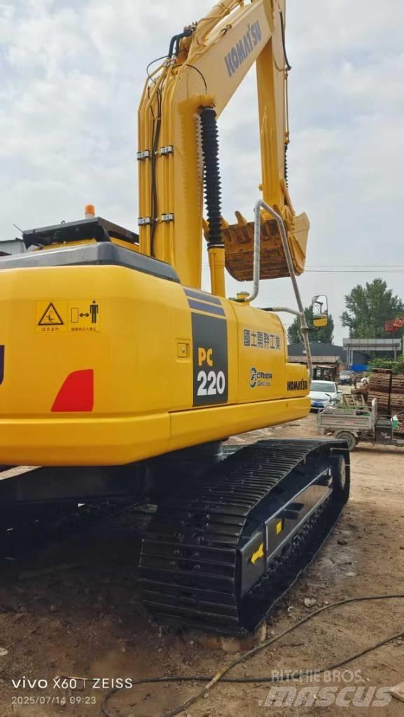 Komatsu PC 220 Εκσκαφάκι (διαβολάκι) < 7t