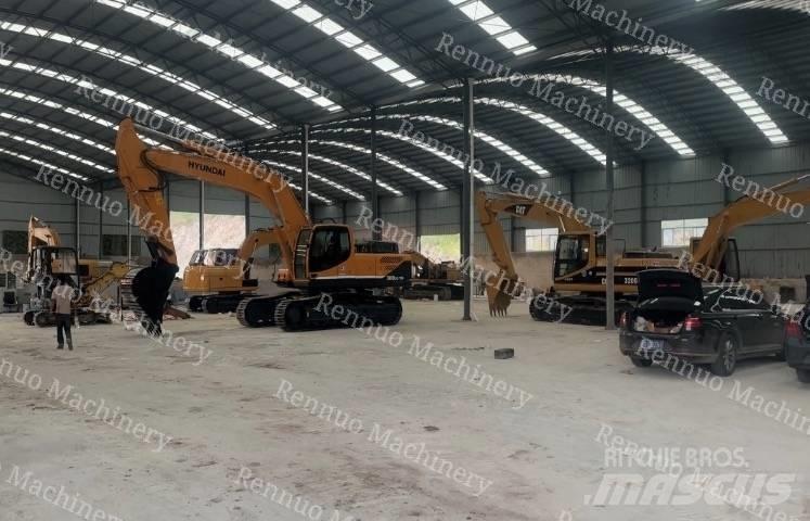 Komatsu 400-8 Εκσκαφείς με ερπύστριες