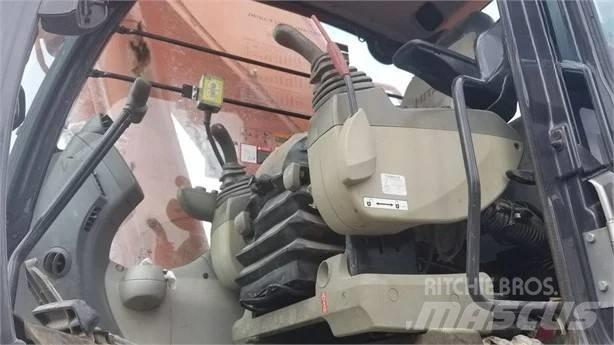 Hitachi ZX 670 Εκσκαφείς με ερπύστριες
