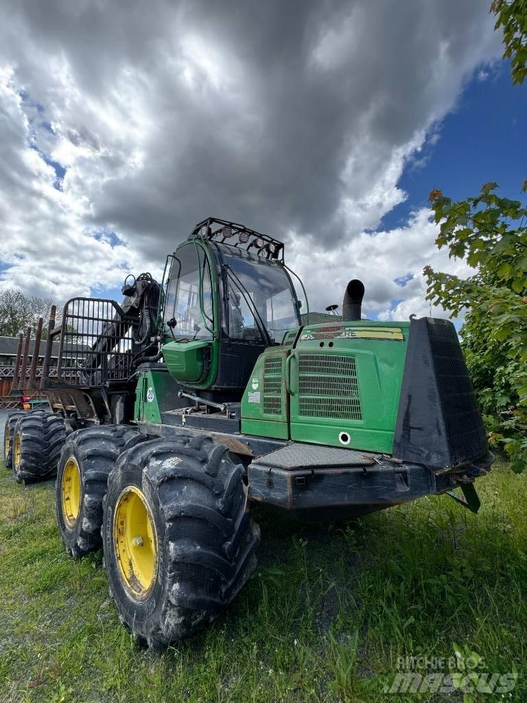 John Deere 1210 E Μεταφορείς ξυλείας