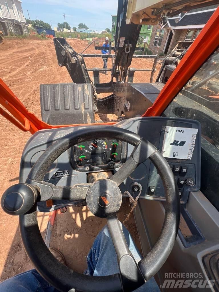 JLG Telehandler Τηλεσκοπικοί ανυψωτές