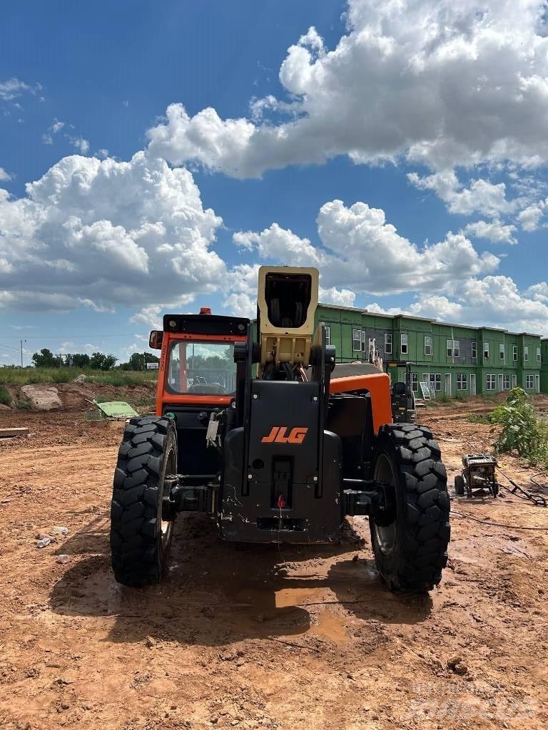 JLG Telehandler Τηλεσκοπικοί ανυψωτές