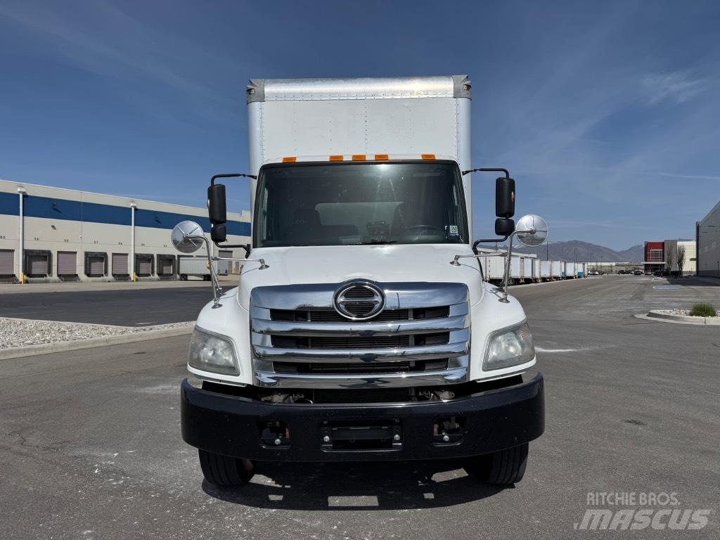 Hino 268 Κλούβες με συρόμενες πόρτες