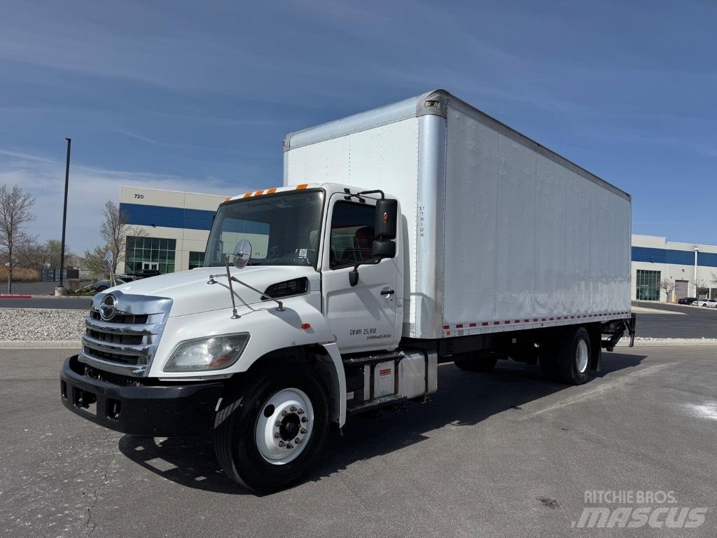 Hino 268 Κλούβες με συρόμενες πόρτες