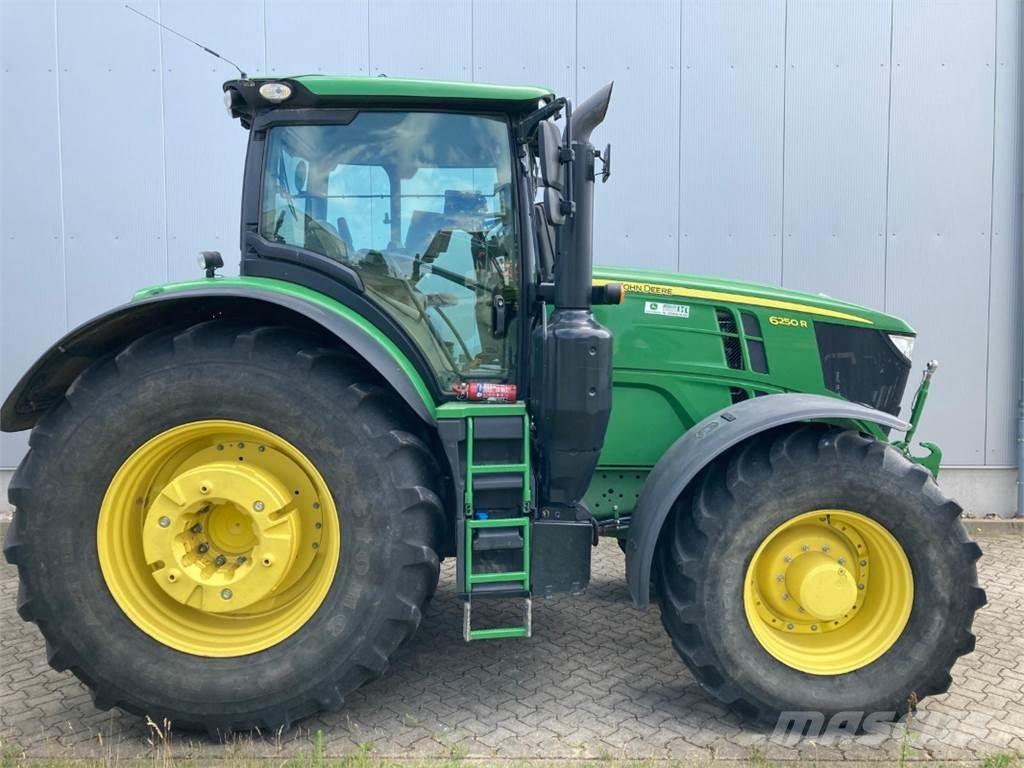 John Deere 6250R Τρακτέρ