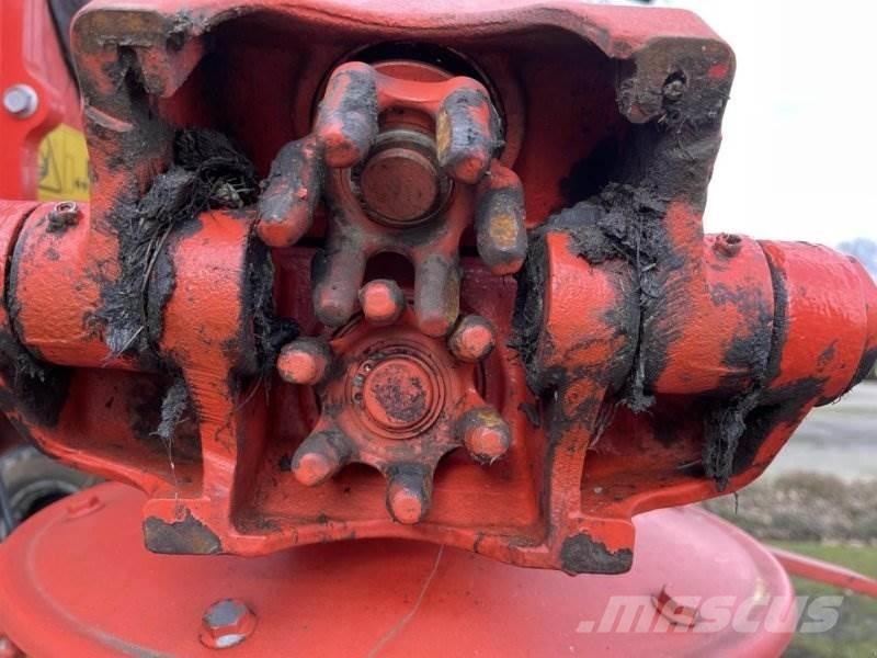 Kuhn GF 13002 Τσουγκράνες και χορτοξηραντικές μηχανές