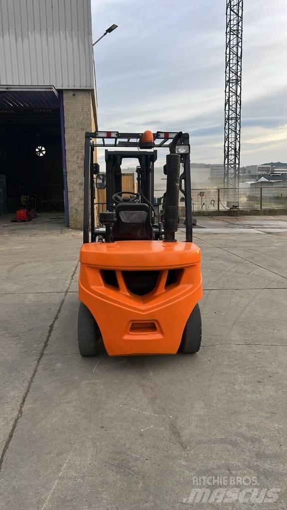 Doosan D 30 G Πετρελαιοκίνητα Κλαρκ