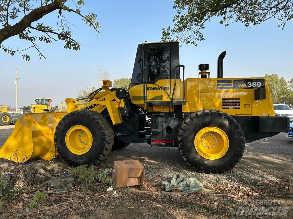 Komatsu WA 380 Φορτωτές με λάστιχα (Τροχοφόροι)