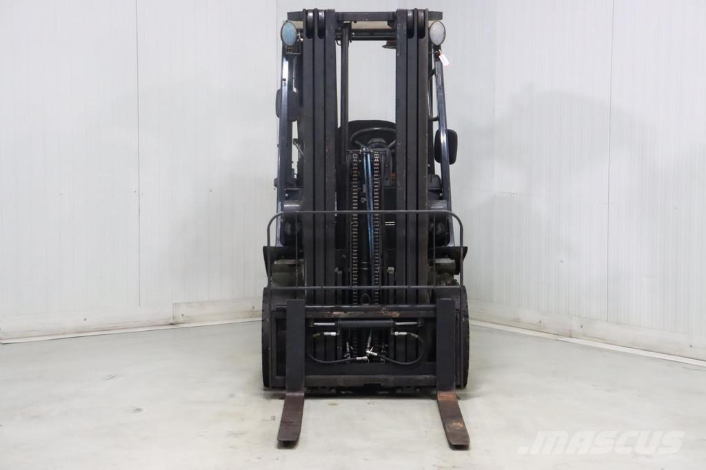 Nissan U1D2A20LQ Περονοφόρα ανυψωτικά κλαρκ με φυσικό αέριο LPG