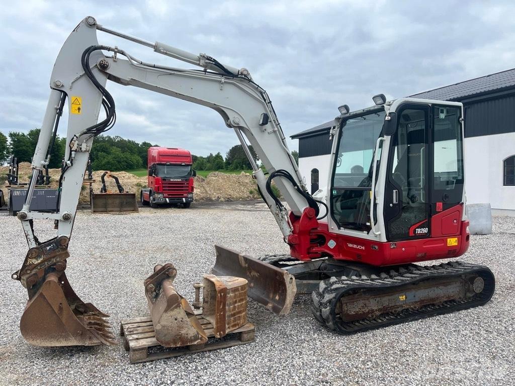 Takeuchi TB260 Εκσκαφάκι (διαβολάκι) < 7t