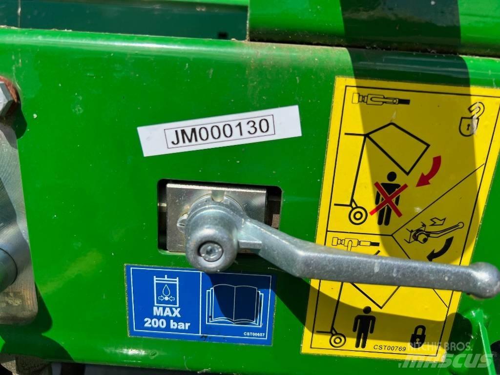 McHale F 5500 Πρέσες κυλινδρικών δεμάτων