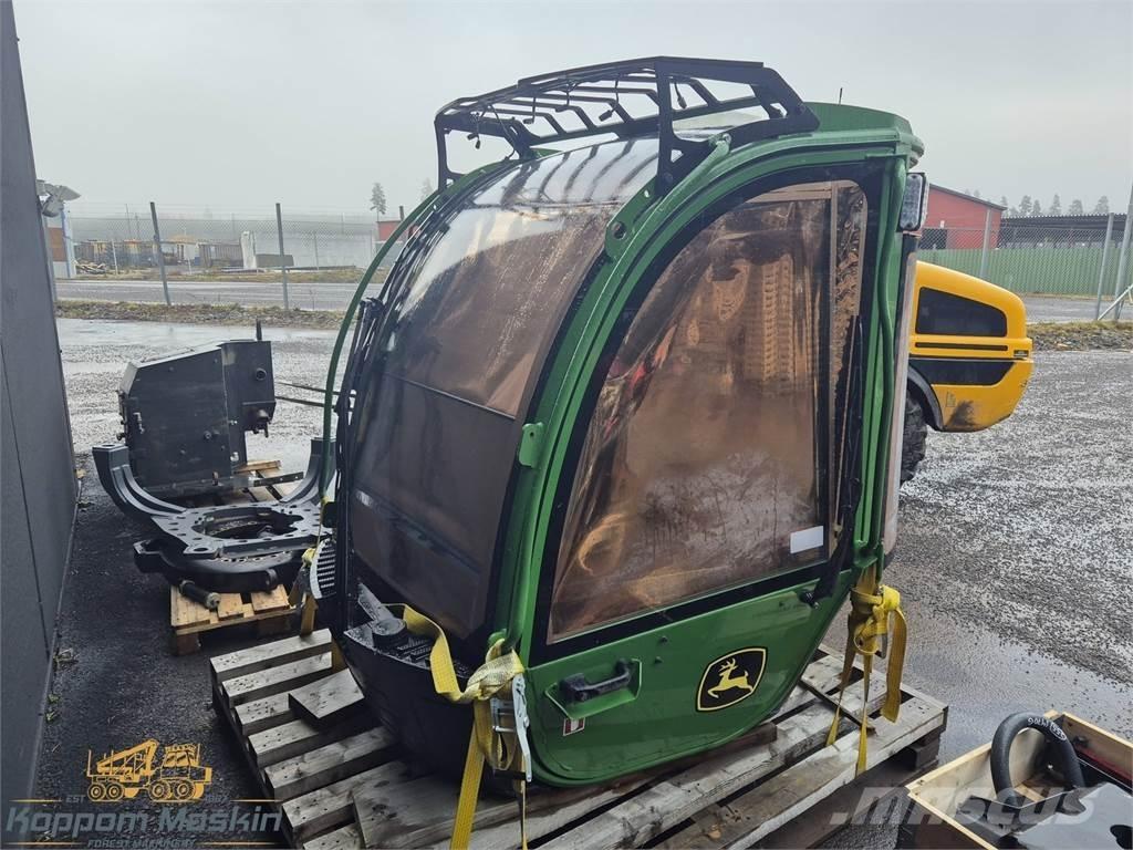John Deere 1270G Καμπίνες και εσωτερικό