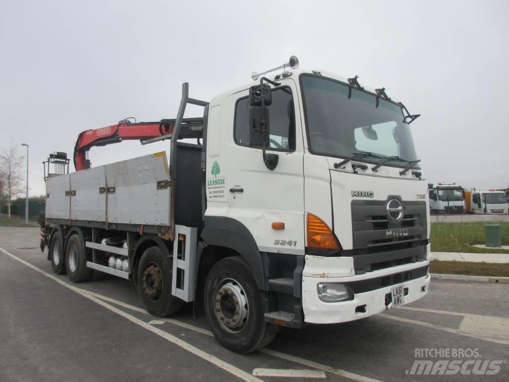 Hino 700 Φορτηγά με Γερανό