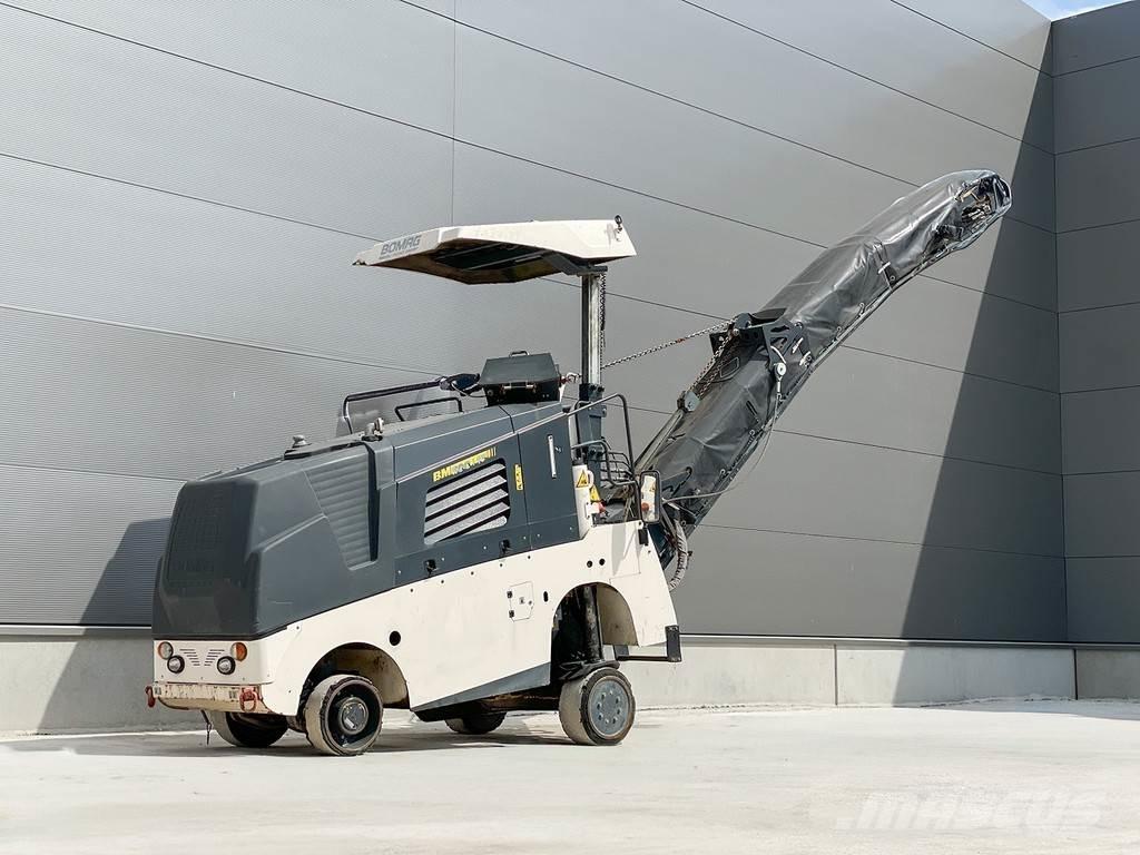 Bomag BM 500/15-2 Επεξεργασίας επίστρωσης ασφάλτου