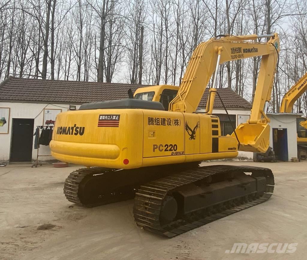 Komatsu PC 220-8 Εκσκαφείς με ερπύστριες