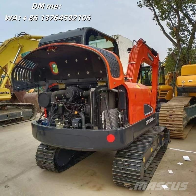 Doosan DX60 Εκσκαφείς με ερπύστριες