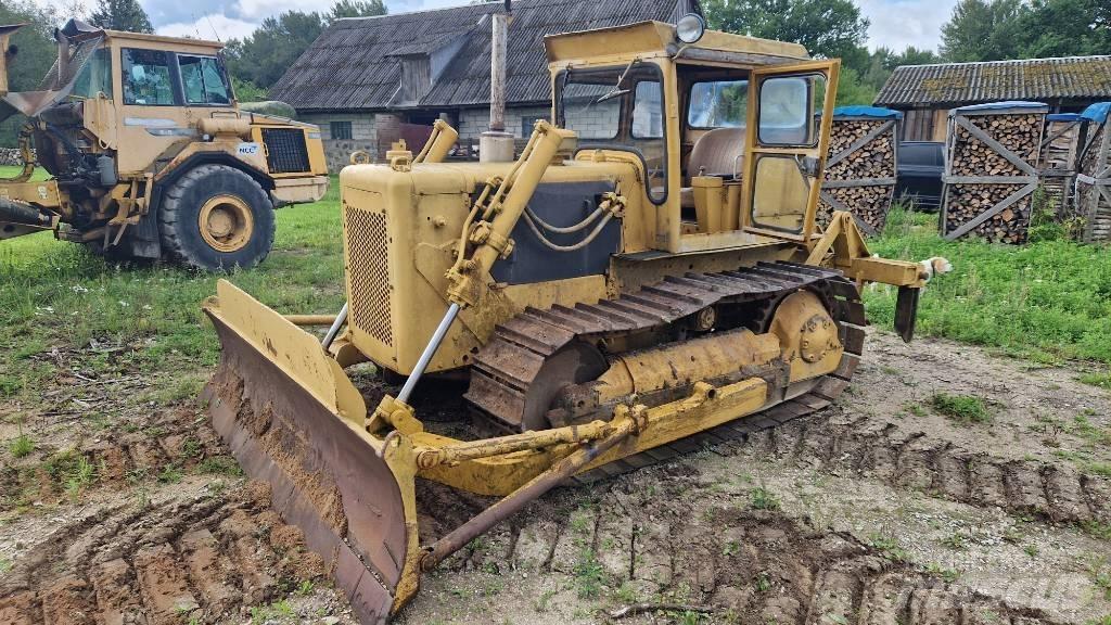 CAT D 4 D Μπουλντόζες με ερπύστριες