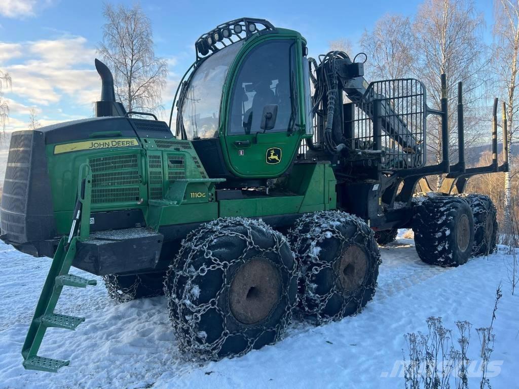 John Deere 1110 G Μεταφορείς ξυλείας