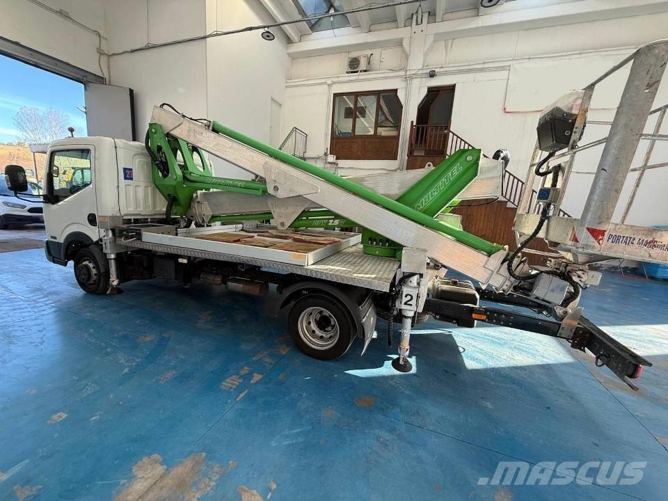 Multitel MX 250 Εναέριες πλατφόρμες τοποθετημένες σε φορτηγό