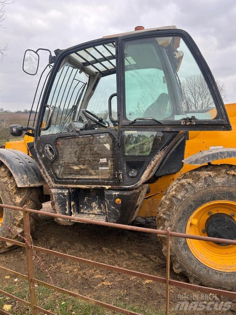 JCB 535-95 Εκσκαφείς με ερπύστριες