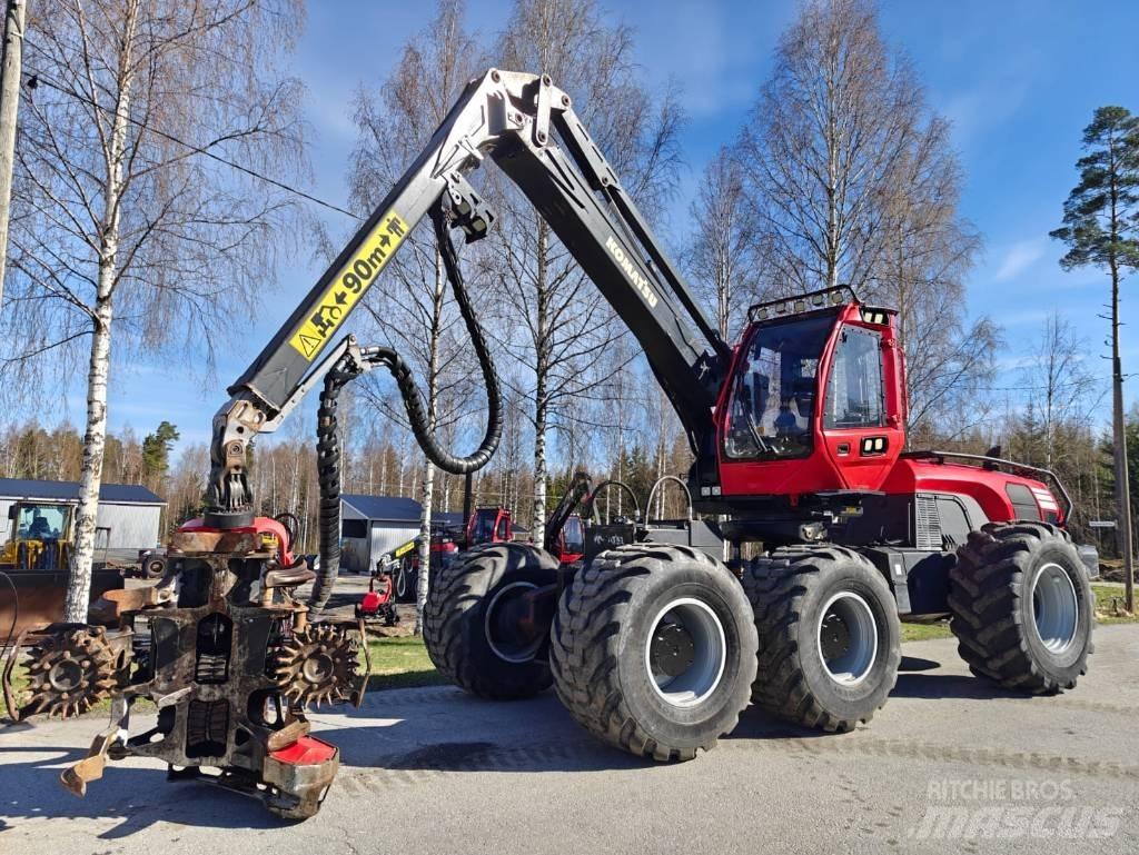 Komatsu 951 Θεριζοαλωνιστικές μηχανές