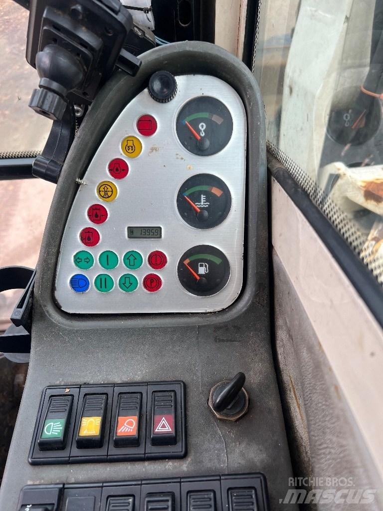 Terex Schaeff HML32 Εκσκαφείς με τροχούς - λάστιχα