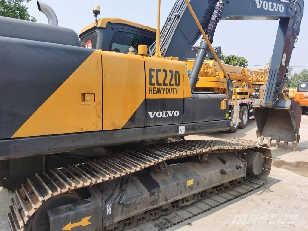 Volvo EC 220 Εκσκαφείς με ερπύστριες