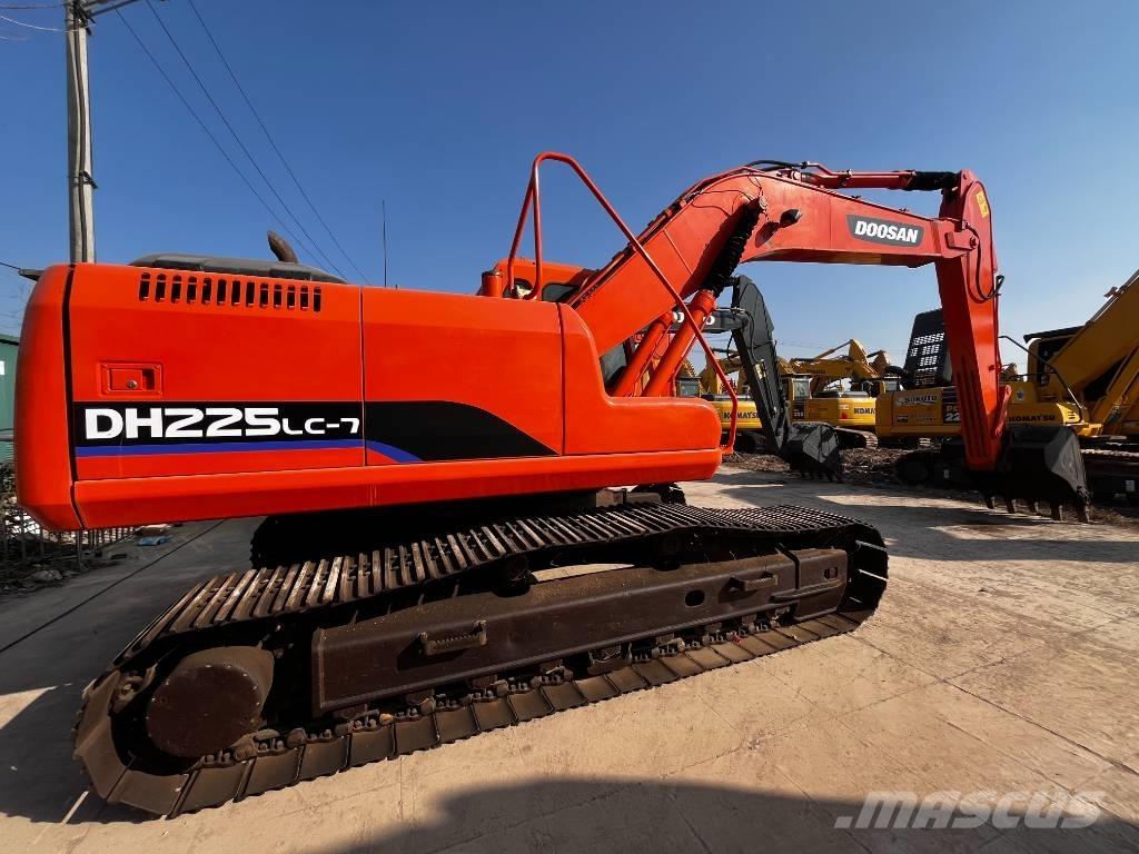 Doosan DH 225 LC-7 Εκσκαφείς με ερπύστριες