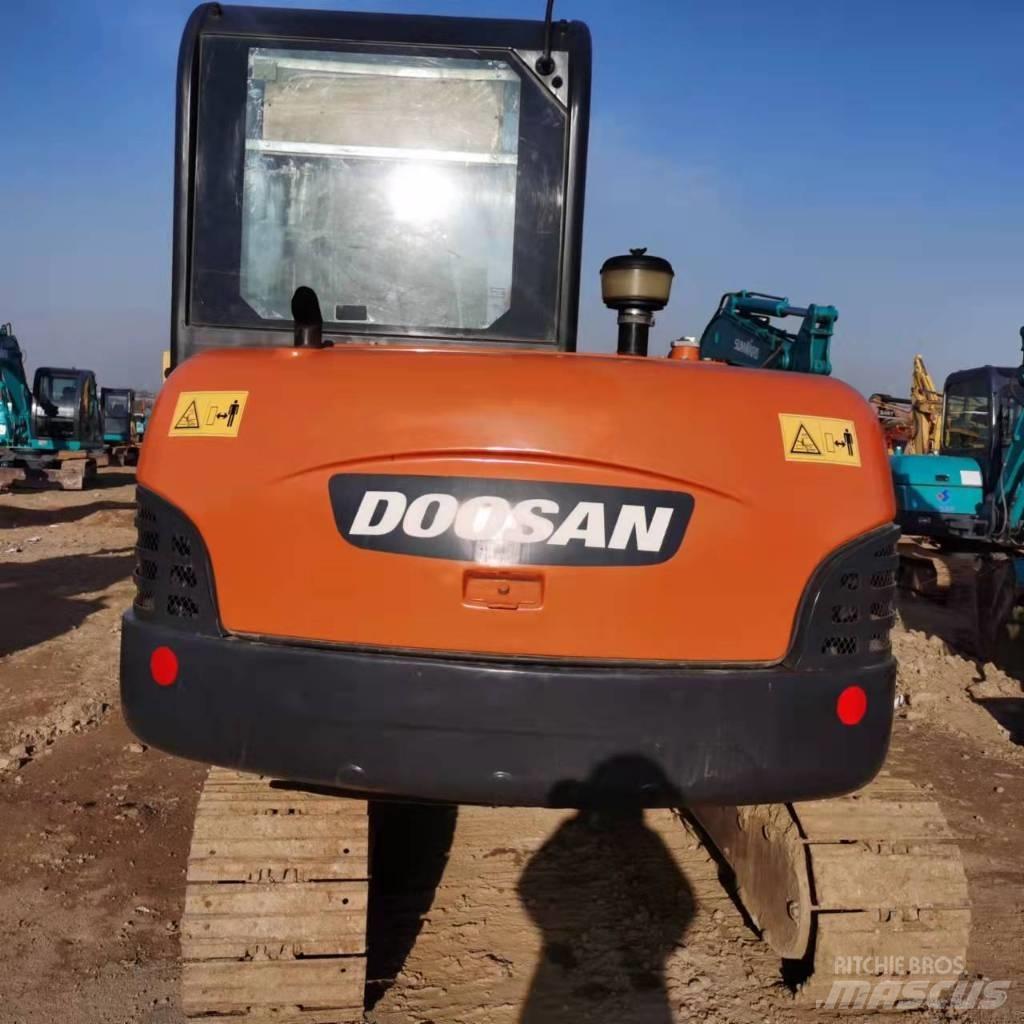 Doosan DH60-7 Εκσκαφείς με ερπύστριες
