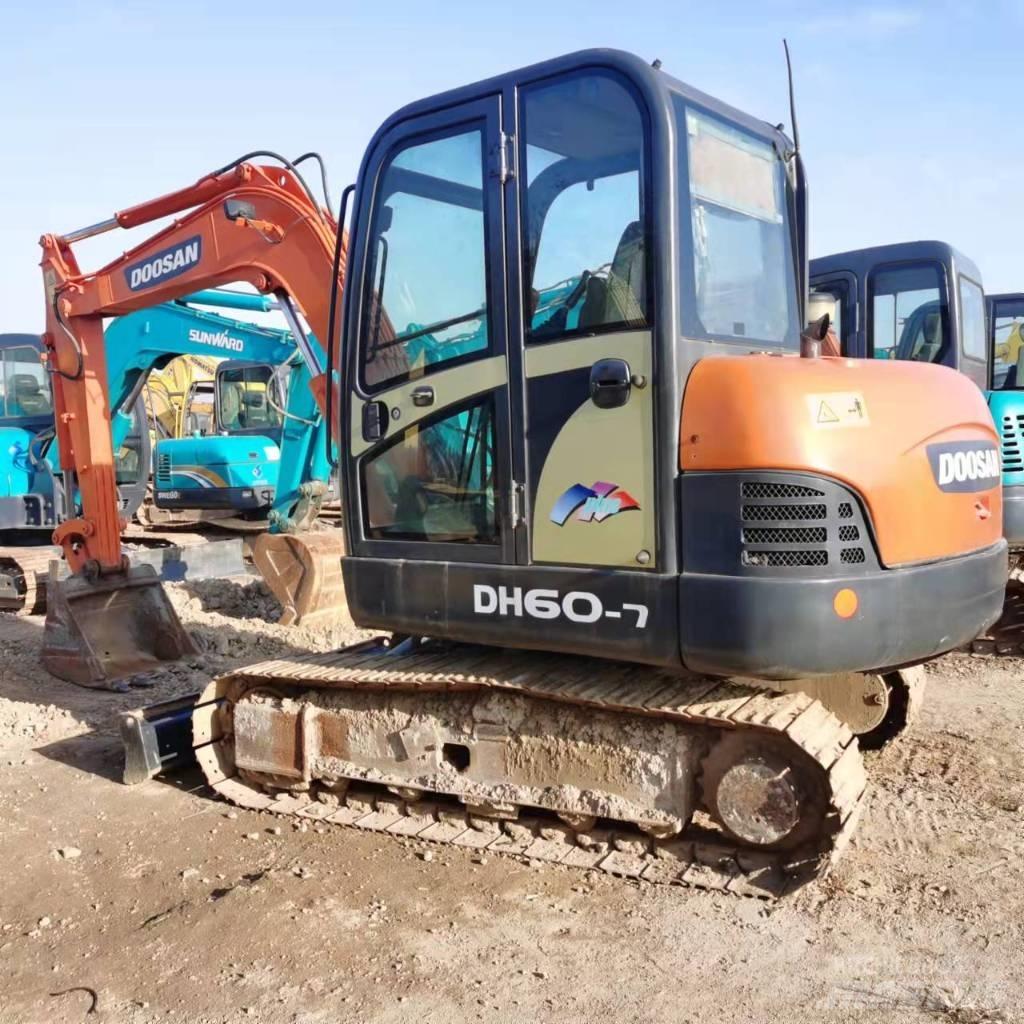 Doosan DH60-7 Εκσκαφείς με ερπύστριες