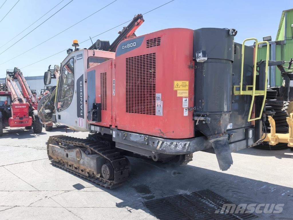 Sandvik DX 800 Εξοπλισμός επιφανειακών γεωτρήσεων