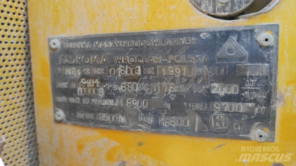  FADROMA NBS Φορτωτές με λάστιχα (Τροχοφόροι)